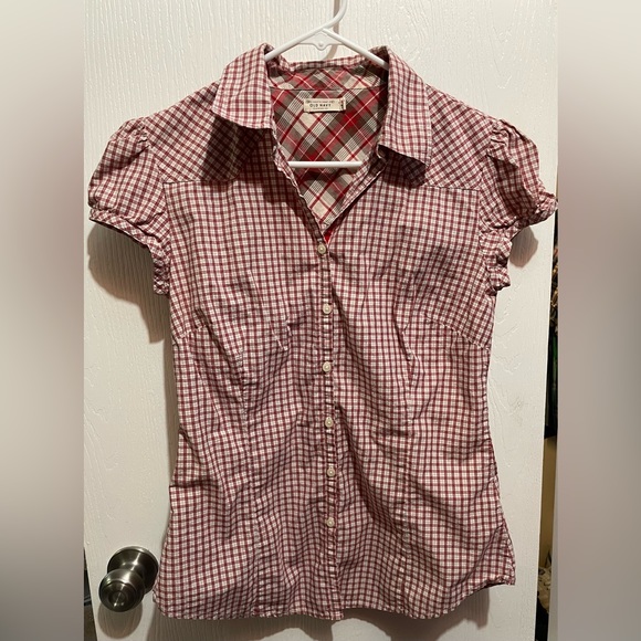 Old Navy cap sleeve button up - Picture 1 of 3